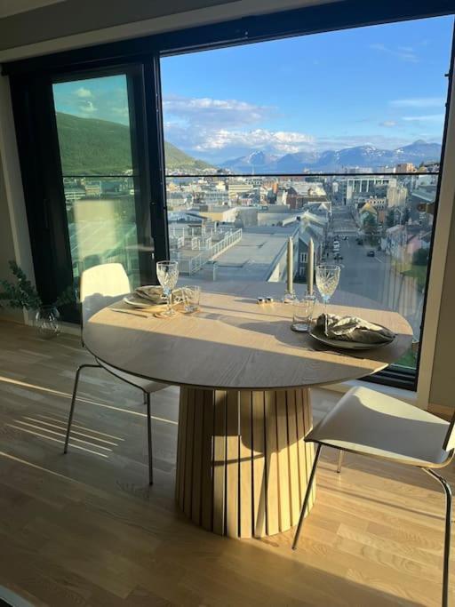 City Center 7Th Floor Apartement With Beautiful View ترومسو المظهر الخارجي الصورة